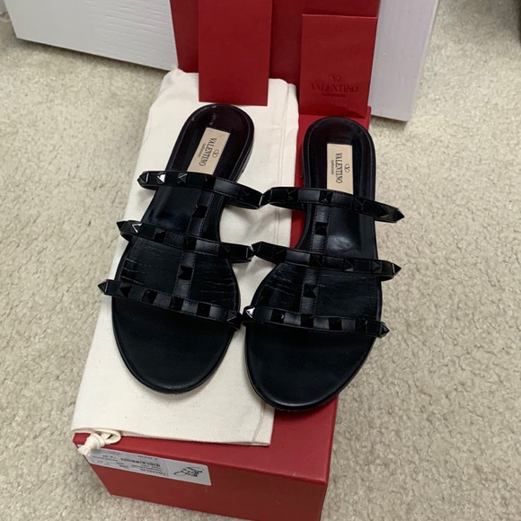 Valentino Shoes - Valentino Rockstud Black Sandals 37